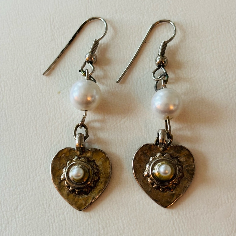 Elegant Vintage Gold and Silver Heart Pearl Earrings